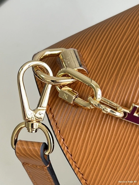 Cheap MM VUITTON TWIST LOUIS 0822